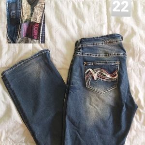 Rock & Roll, Riding 33 x36